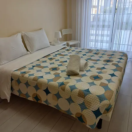 Atlantica 1 * Barra