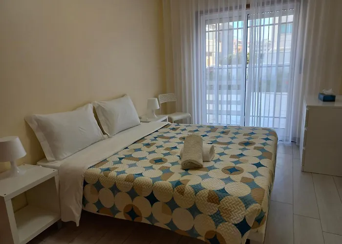 Atlantica 1 דירה *